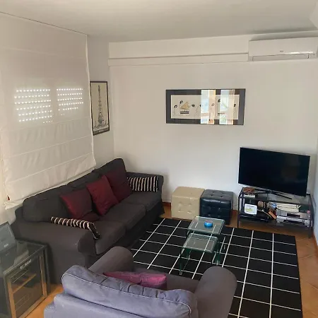 Casa Ebre Holiday home *